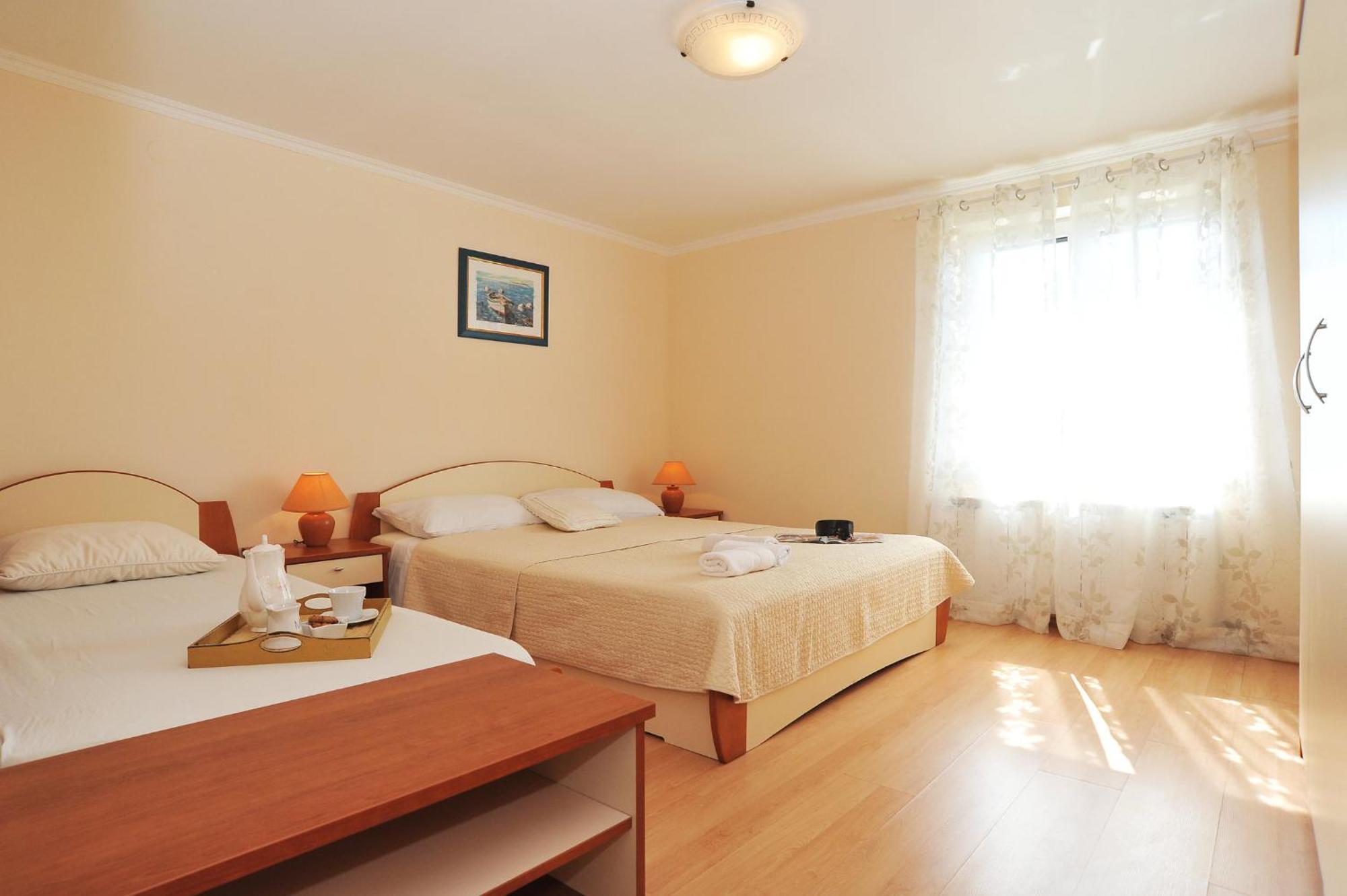 Apartmani Villa Elvira Sukosan Exterior photo